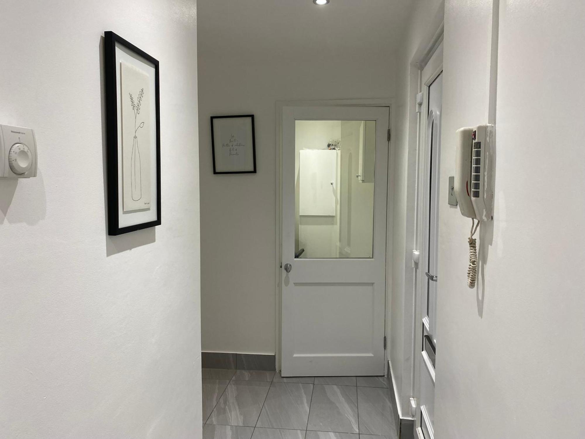 Luxurious 2-Bed Apartment In Woolwich Londra Esterno foto